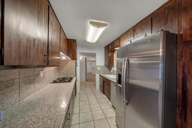 2313 San Rafael Ave, Modesto, CA 95355