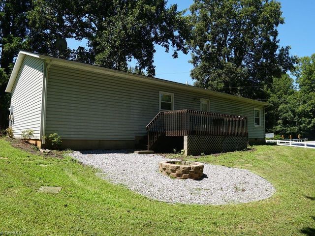 127 Mill Ridge Road, North Wilkesboro, NC 28659