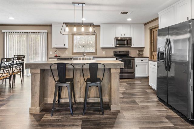 10363 Timber Switch Road, Cleveland, TX 77328