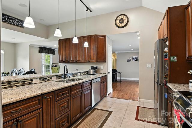 1315 Pear Drive, Conover, NC 28613