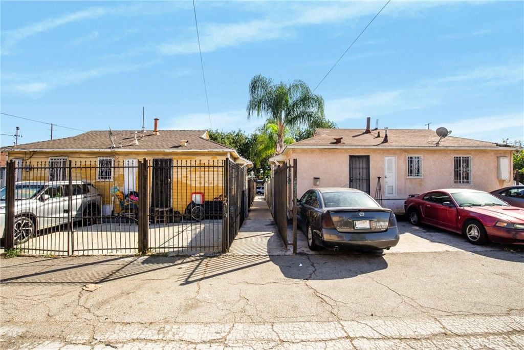 9227 S Western Avenue, Los Angeles, CA 90047 — exterior