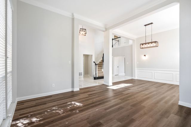 7612 Pendleton Street, Dallas, TX 75252