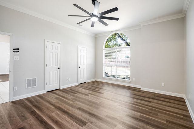 7612 Pendleton Street, Dallas, TX 75252