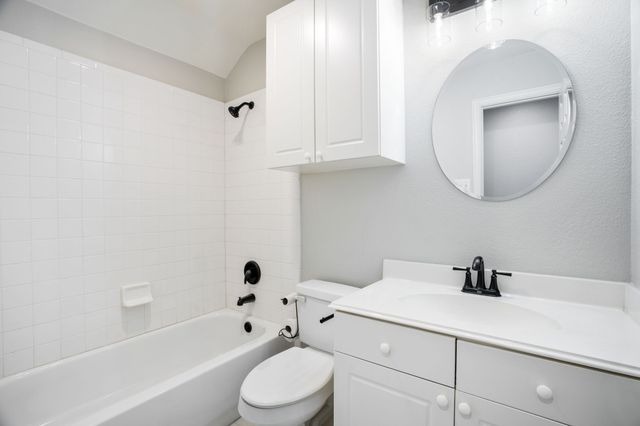 7612 Pendleton Street, Dallas, TX 75252