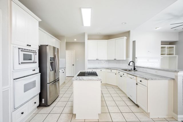 7612 Pendleton Street, Dallas, TX 75252