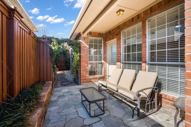 7612 Pendleton Street, Dallas, TX 75252