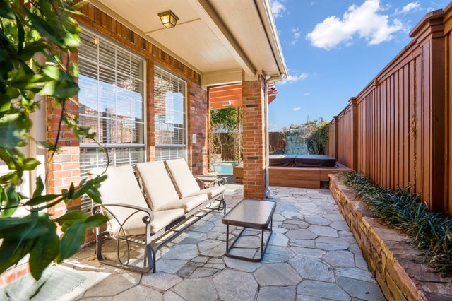 7612 Pendleton Street, Dallas, TX 75252