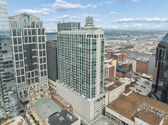 415 Church St Apt 1604, Nashville, TN 37219