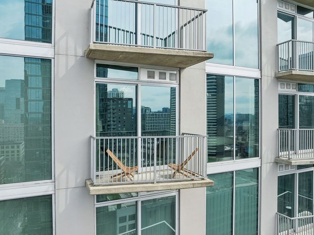 415 Church St Apt 1604, Nashville, TN 37219