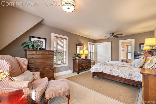 16811 Plainview Avenue, Detroit, MI 48219