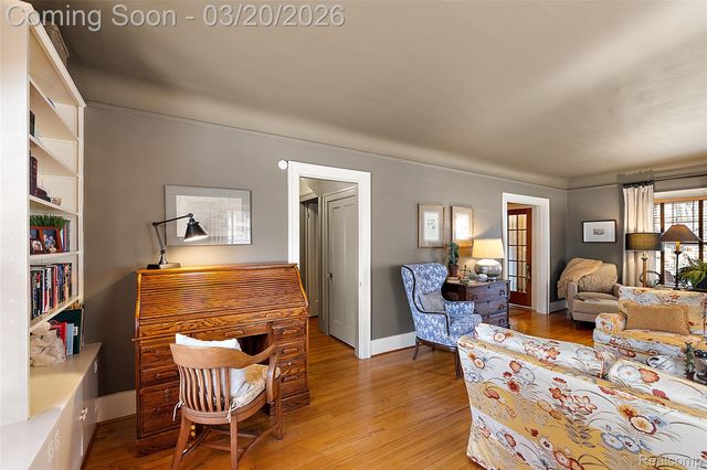 16811 Plainview Avenue, Detroit, MI 48219