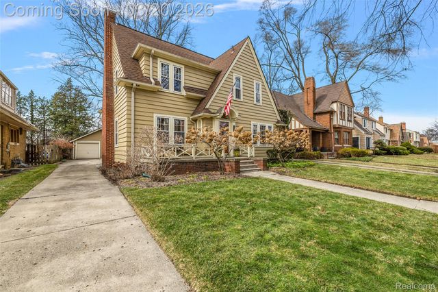 16811 Plainview Avenue, Detroit, MI 48219