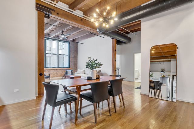 1727 S Indiana Avenue 320, Chicago, IL 60616