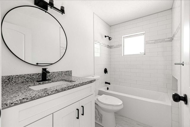 2818 NE 25TH COURT, Ocala, FL 34470