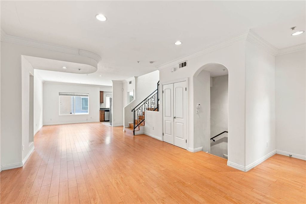 13629 Wyandotte 118, Van Nuys, CA 91405 — photo 5