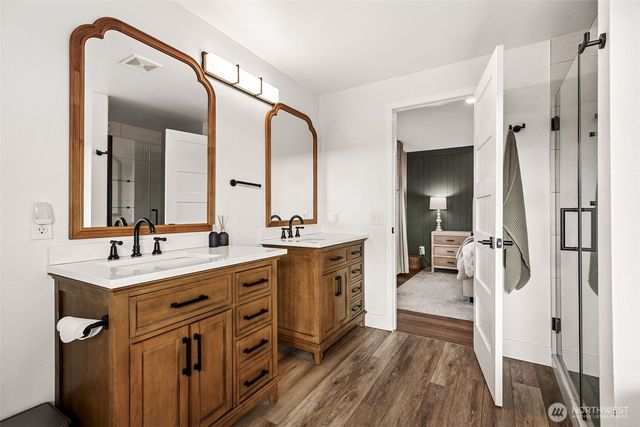 451 Sorensen Street, Enumclaw, WA 98321