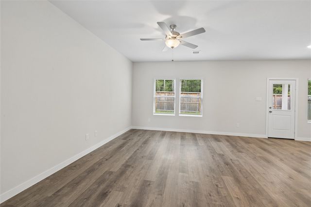 7926 Alset Dr, Magnolia, TX 77354