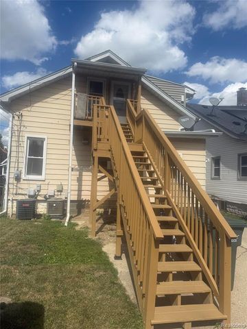1307 University Avenue, Lincoln Park, MI 48146
