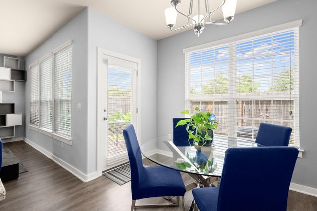 1101 E Parmer LN 329, Austin, TX 78753