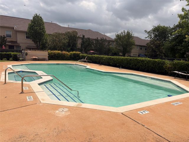 1101 E Parmer LN 329, Austin, TX 78753