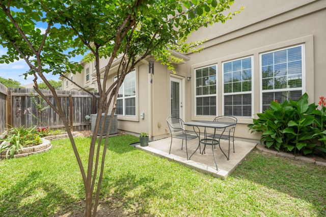 1101 E Parmer LN 329, Austin, TX 78753