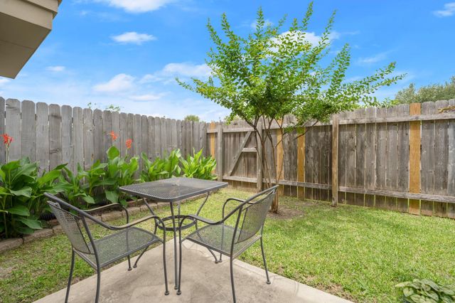 1101 E Parmer LN 329, Austin, TX 78753