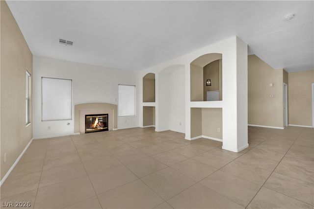 5823 Golden Wing Street, Las Vegas, NV 89113