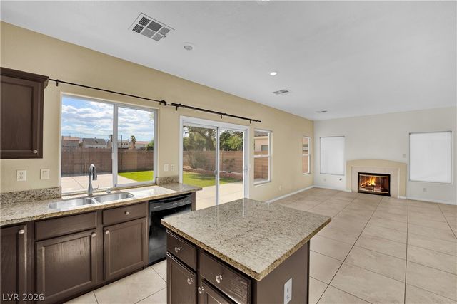 5823 Golden Wing Street, Las Vegas, NV 89113