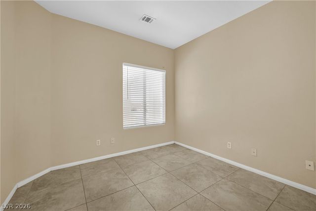 5823 Golden Wing Street, Las Vegas, NV 89113