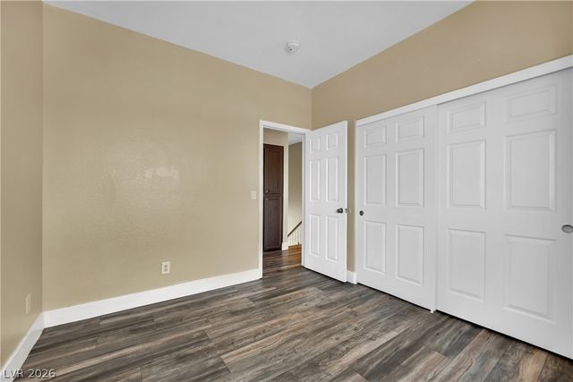 5823 Golden Wing Street, Las Vegas, NV 89113