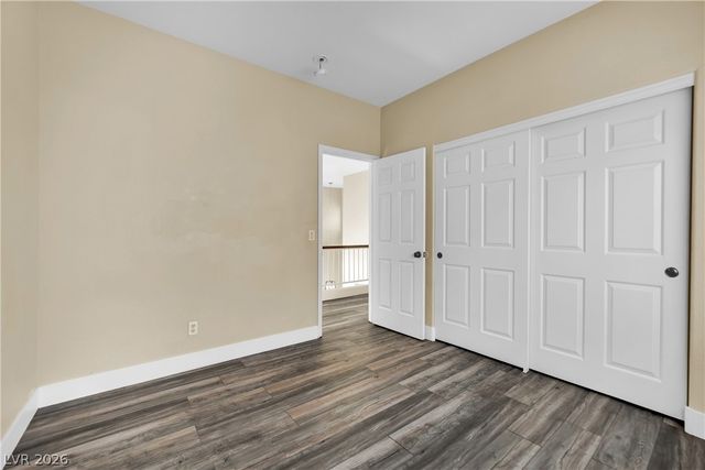 5823 Golden Wing Street, Las Vegas, NV 89113