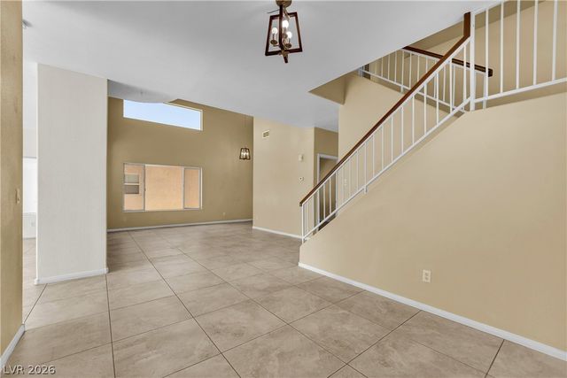 5823 Golden Wing Street, Las Vegas, NV 89113