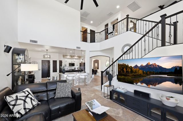 8364 W SPUR Drive, Peoria, AZ 85383