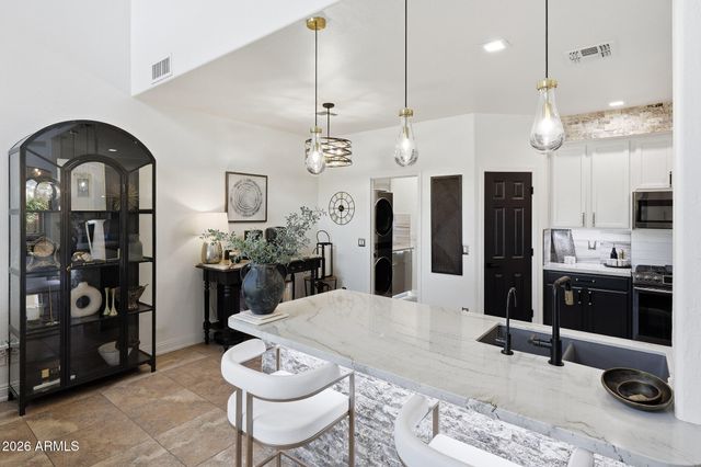 8364 W SPUR Drive, Peoria, AZ 85383