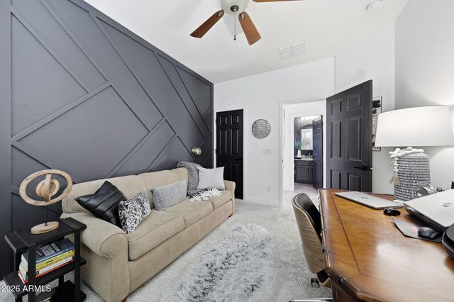 8364 W SPUR Drive, Peoria, AZ 85383