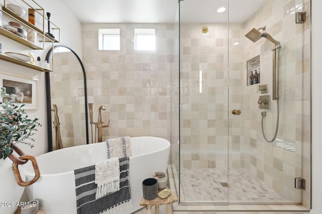 8364 W SPUR Drive, Peoria, AZ 85383