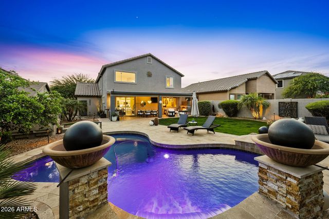 8364 W SPUR Drive, Peoria, AZ 85383