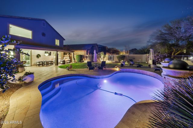 8364 W SPUR Drive, Peoria, AZ 85383