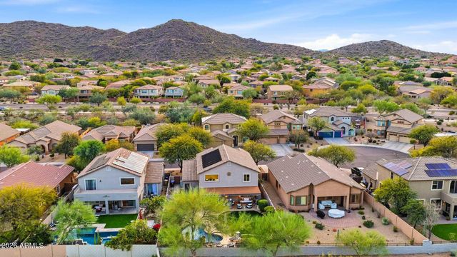 8364 W SPUR Drive, Peoria, AZ 85383