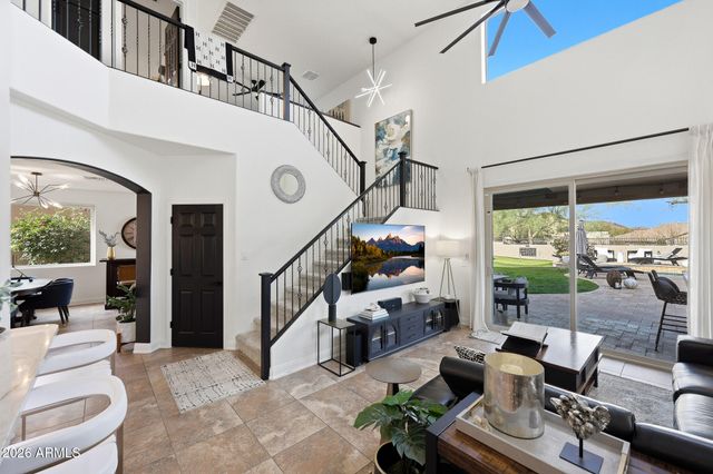 8364 W SPUR Drive, Peoria, AZ 85383