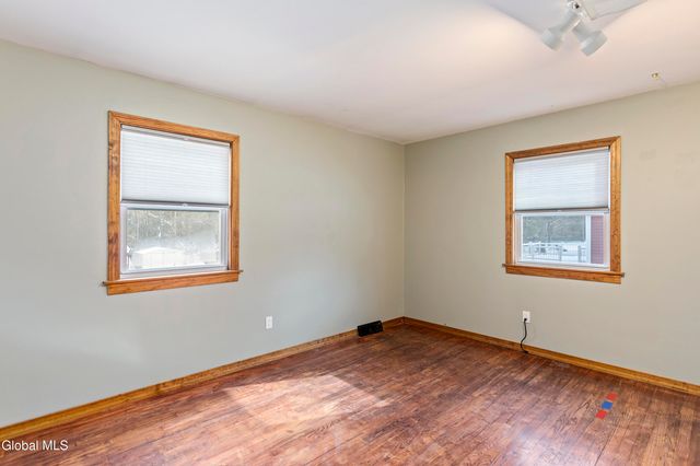 64 Hathorn Boulevard, Saratoga Springs, NY 12866