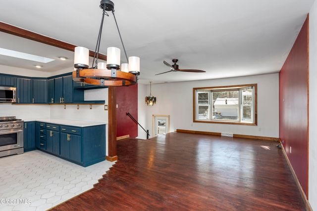 64 Hathorn Boulevard, Saratoga Springs, NY 12866