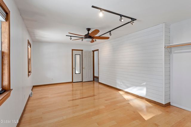 64 Hathorn Boulevard, Saratoga Springs, NY 12866