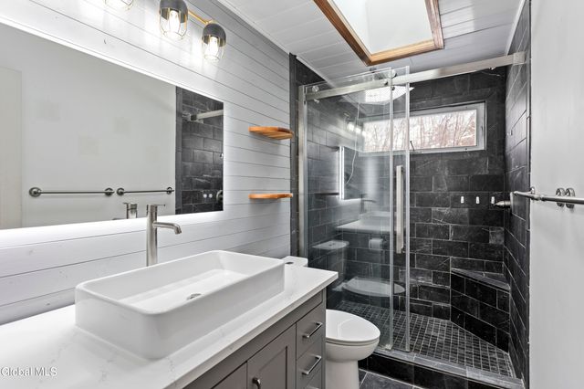 64 Hathorn Boulevard, Saratoga Springs, NY 12866