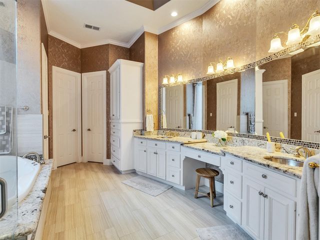 31 Sullivans Landing, Missouri City, TX 77459