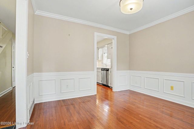 3619 Brownsboro Rd, Louisville, KY 40207