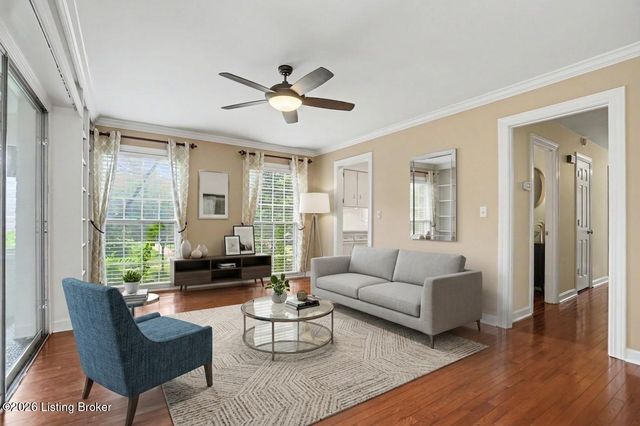 3619 Brownsboro Rd, Louisville, KY 40207