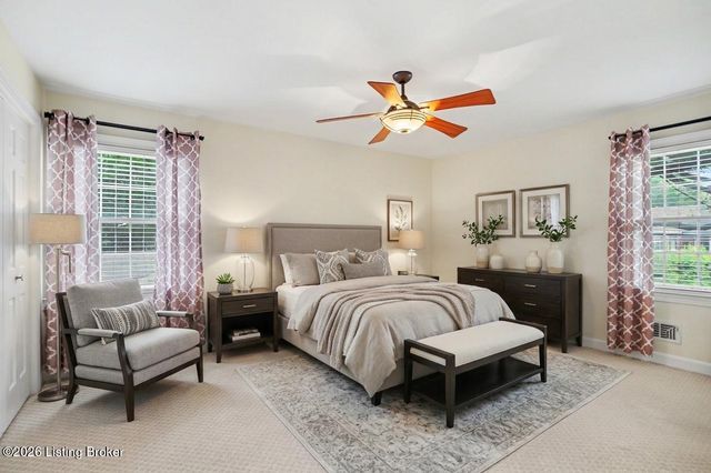 3619 Brownsboro Rd, Louisville, KY 40207