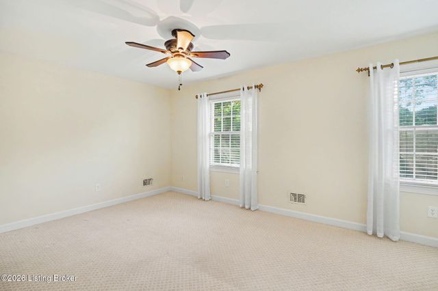3619 Brownsboro Rd, Louisville, KY 40207