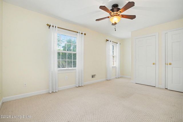 3619 Brownsboro Rd, Louisville, KY 40207
